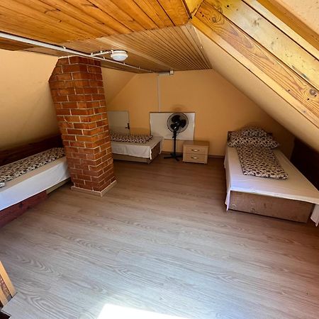 Tiszavirag Apartman Tiszakeszi Εξωτερικό φωτογραφία