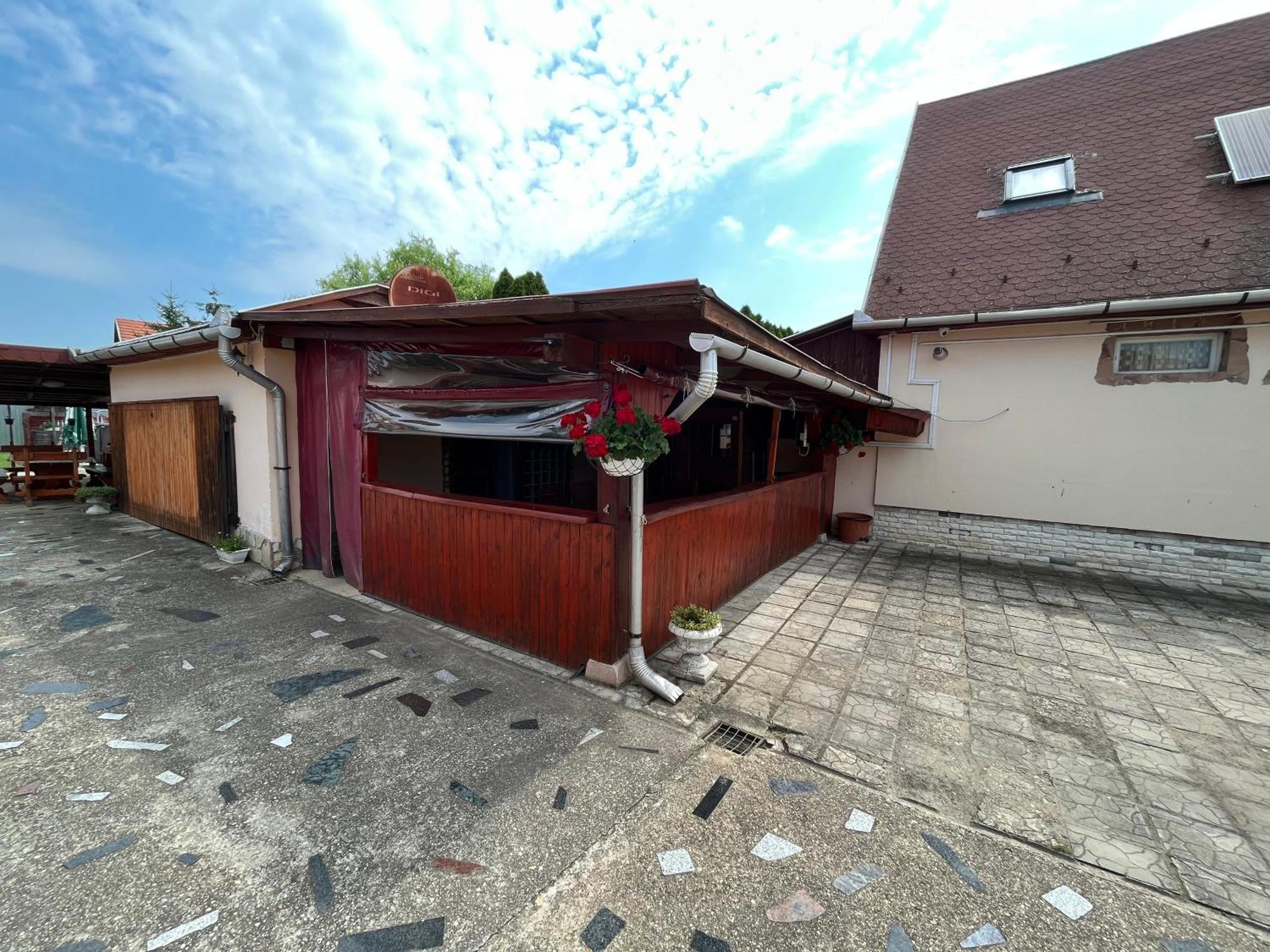 Tiszavirag Apartman Tiszakeszi Εξωτερικό φωτογραφία